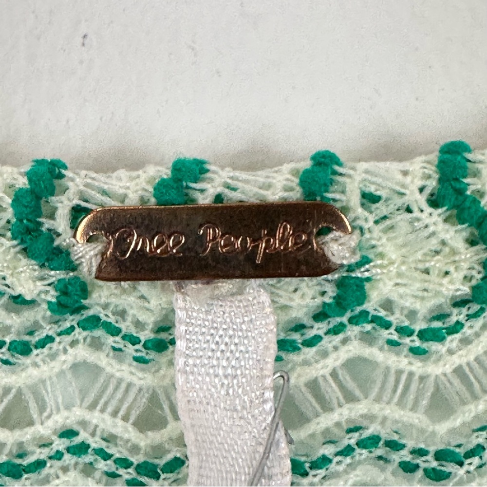 Free People Semi Sheer Crochet Turquoise Ivory Cut Out Peplum Boho Top M - Picture 4 of 13